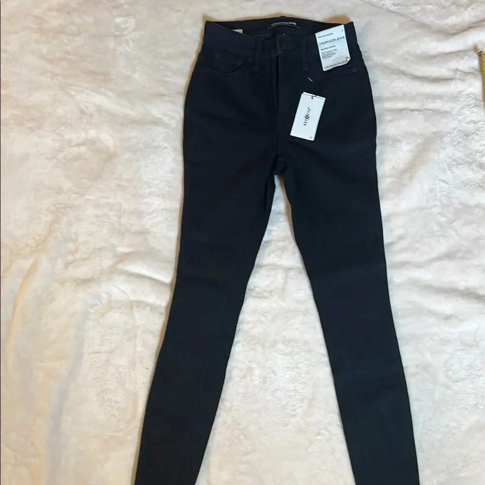 Calvin Klein Women’s Black Skinny Fit Denim Jeans Size 25 NWT